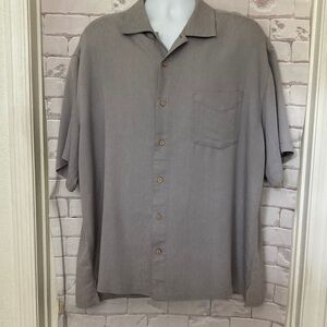 Men's Batek Bay Button down Shirt in Light Gray